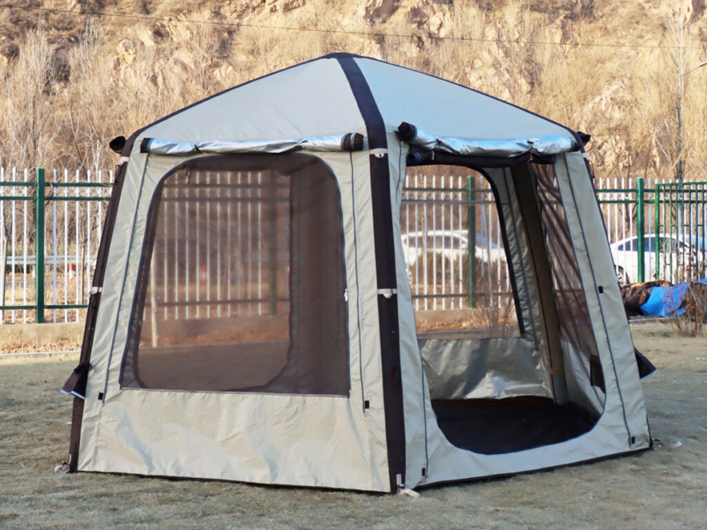 inflatable tent 3
